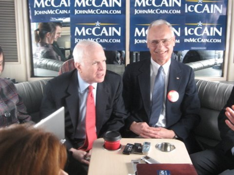 Former Congressman John McCain and Colonel Thomas Moe