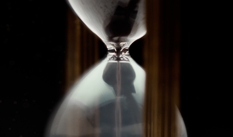 SR Hourglass Still013