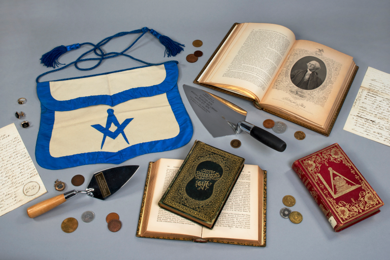 Masonic Apron and other Masonic items