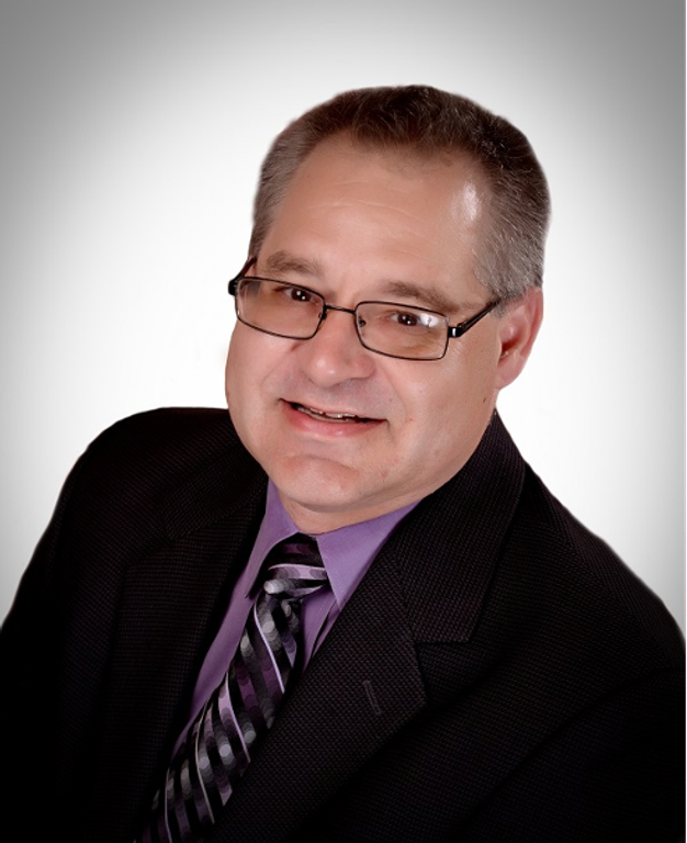Wayne E. Motts, CEO of the Gettysburg Foundation